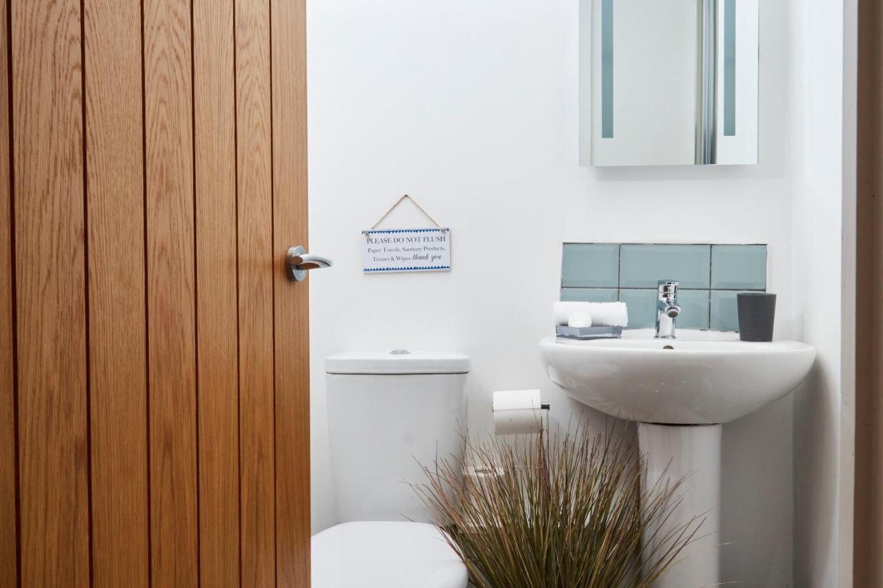 The Nutcracker Suite - Self Check-In, Self-Catering Apartment For East Midlands Airport Kegworth Luaran gambar