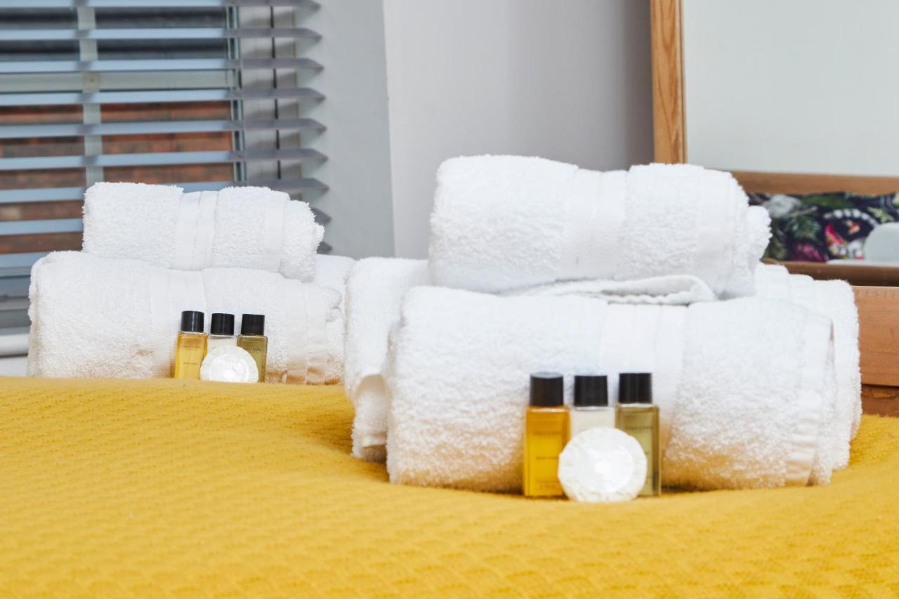 The Nutcracker Suite - Self Check-In, Self-Catering Apartment For East Midlands Airport Kegworth Luaran gambar